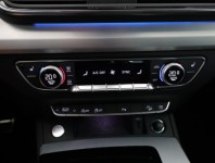 Audi Q5  40 TDI S line