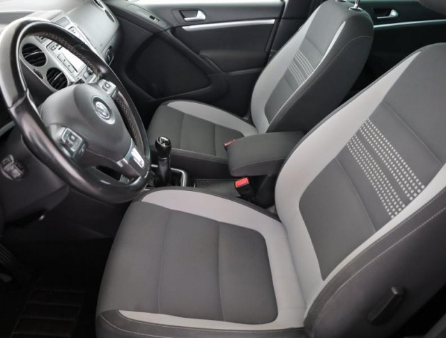 Volkswagen Tiguan  2.0 TDI 
