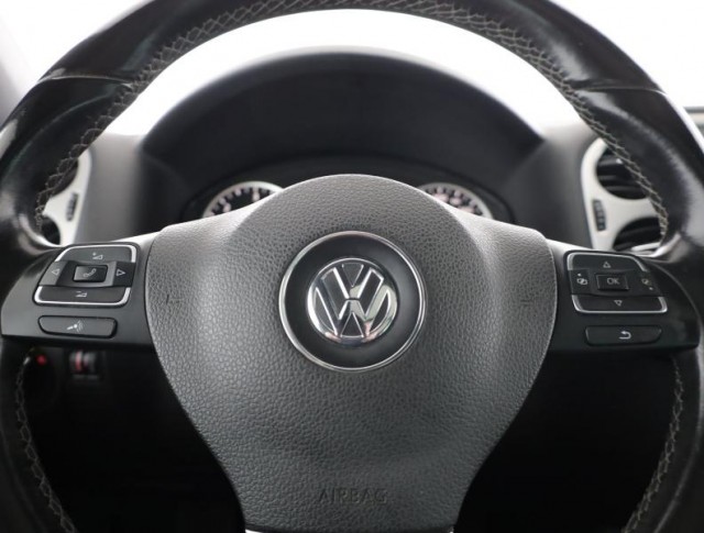 Volkswagen Tiguan  2.0 TDI 