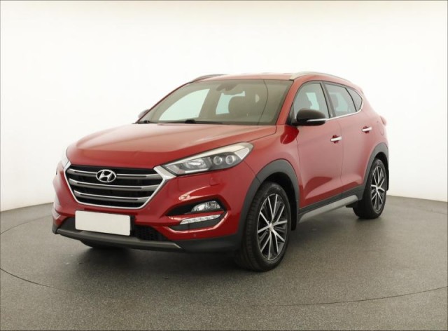 Hyundai Tucson  2.0 CRDi 