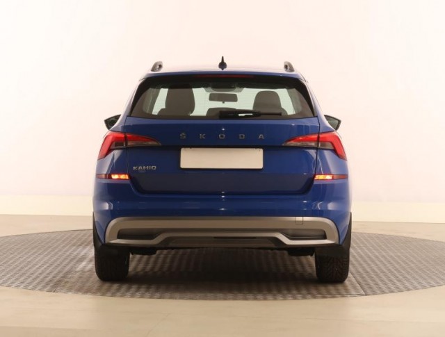 Škoda Kamiq  1.0 TSI Ambition