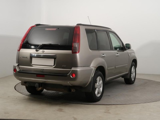 Nissan X-Trail  2.2 dCi 