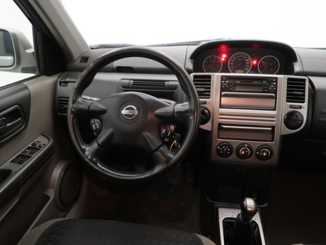 Nissan X-Trail  2.2 dCi 