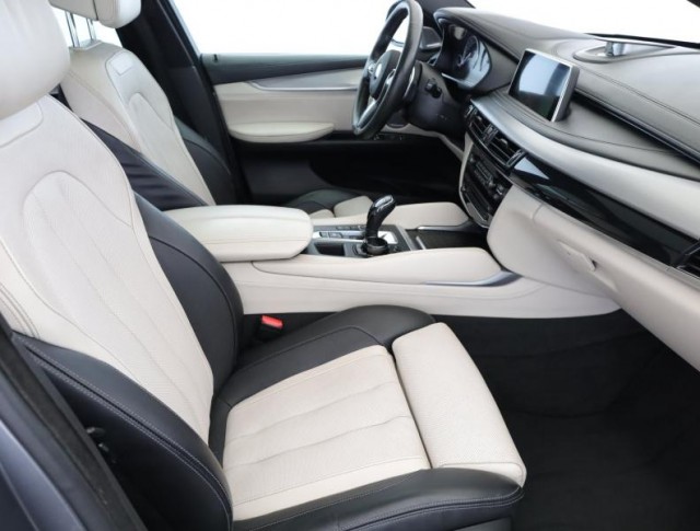 BMW X6  xDrive35i M Paket