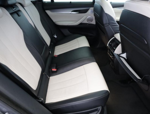 BMW X6  xDrive35i M Paket