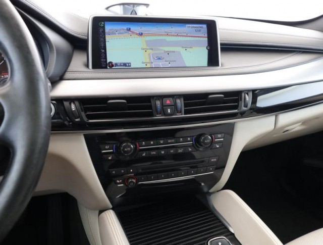 BMW X6  xDrive35i M Paket