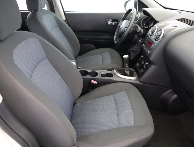 Nissan Qashqai  1.5 dCi 