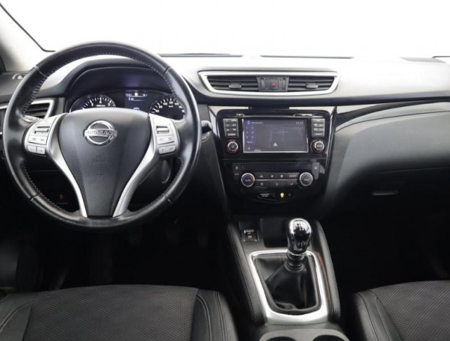 Nissan Qashqai  1.2 DIG-T 