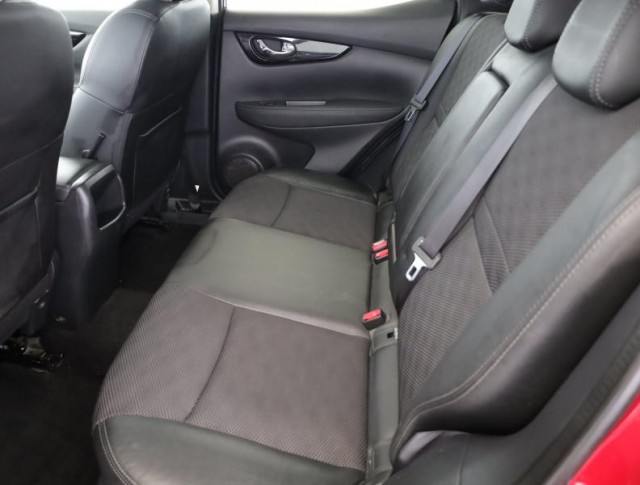 Nissan Qashqai  1.2 DIG-T 
