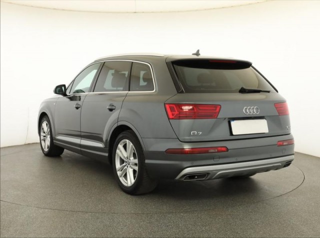 Audi Q7  50 TDI S-Line