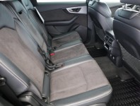 Audi Q7  50 TDI S-Line