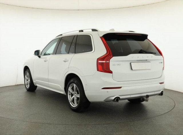 Volvo XC90  D5 AWD Momentum