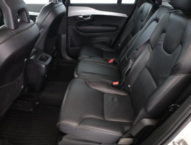 Volvo XC90  D5 AWD Momentum