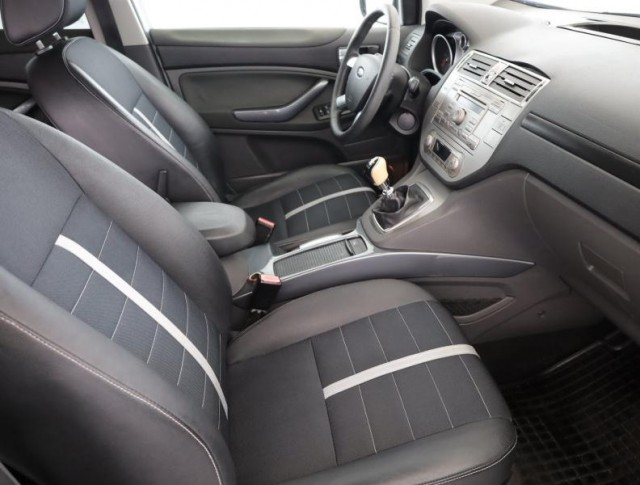 Ford Kuga  2.0 TDCi 