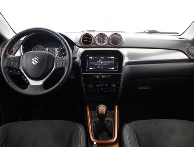 Suzuki Vitara  1.6 VVT 