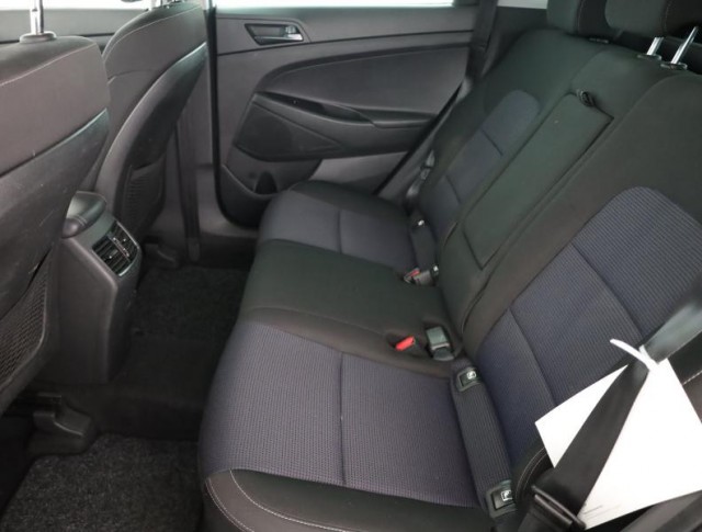 Hyundai Tucson  1.7 CRDi 