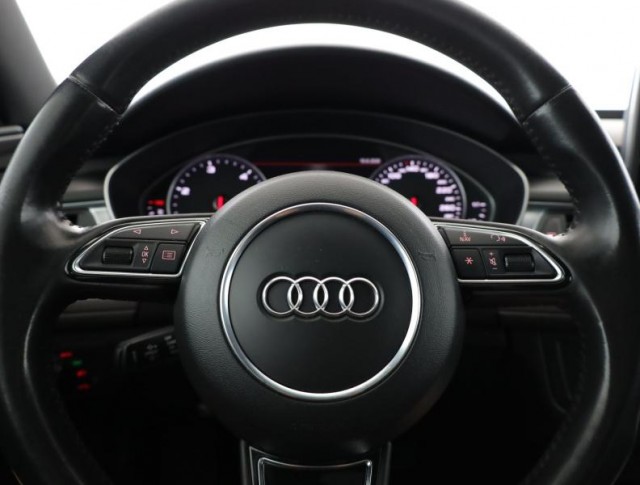 Audi A6 Allroad  3.0 TDI 