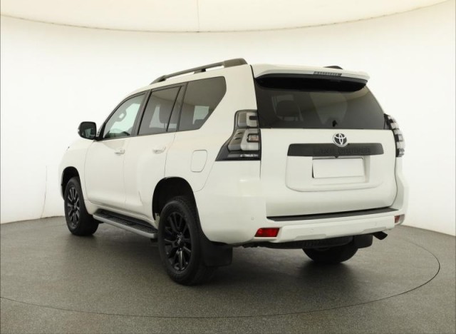 Toyota Land Cruiser  2.8 D-4D 