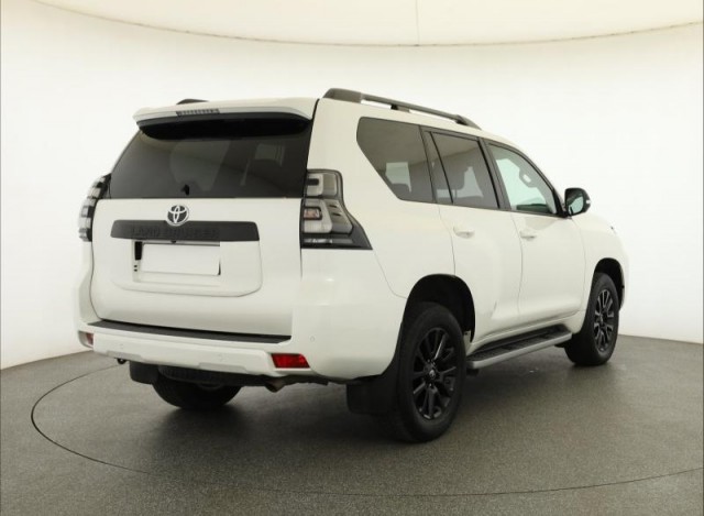 Toyota Land Cruiser  2.8 D-4D 