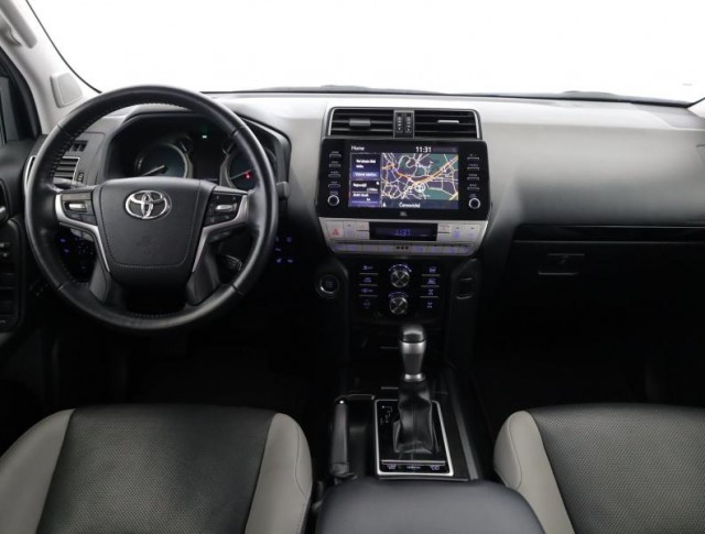 Toyota Land Cruiser  2.8 D-4D 
