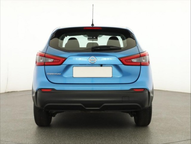 Nissan Qashqai  1.3 DIG-T 