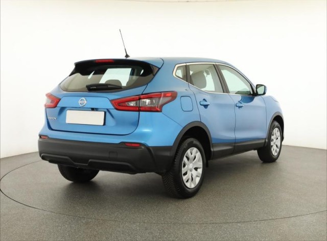 Nissan Qashqai  1.3 DIG-T 