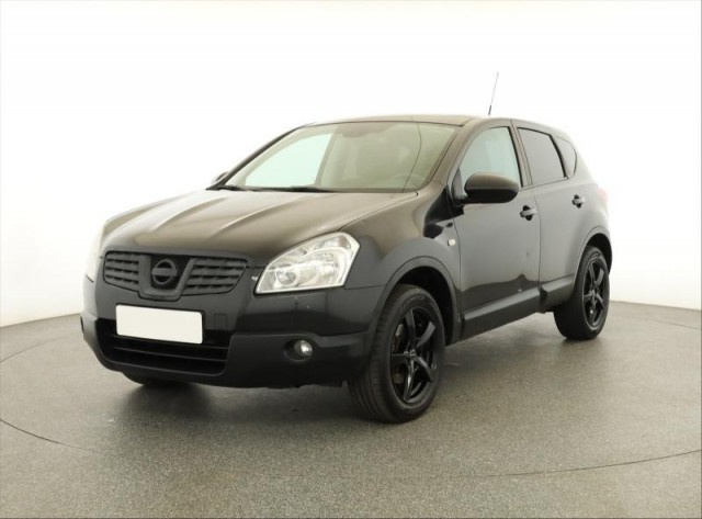 Nissan Qashqai  1.6 