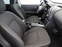 Nissan Qashqai  1.6 