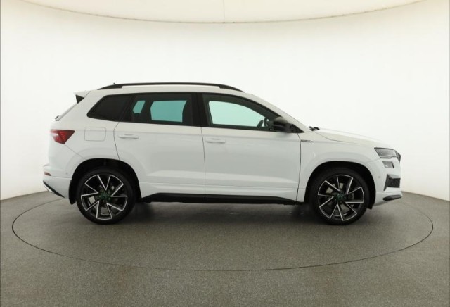 Škoda Karoq  1.5 TSI Sportline