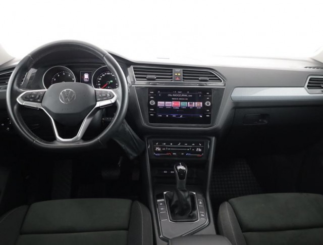 Volkswagen Tiguan  1.5 TSI 