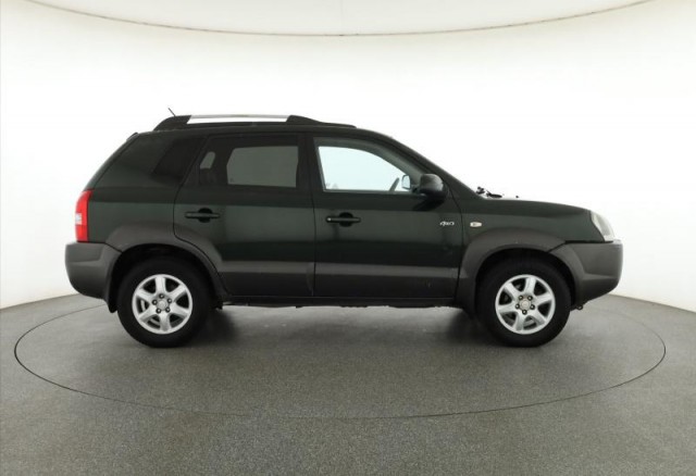 Hyundai Tucson  2.0 CRDi 