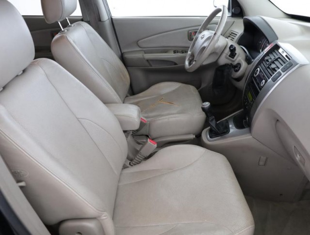Hyundai Tucson  2.0 CRDi 