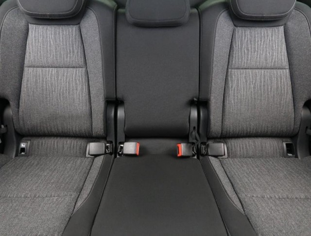 Škoda Karoq  1.6 TDI 