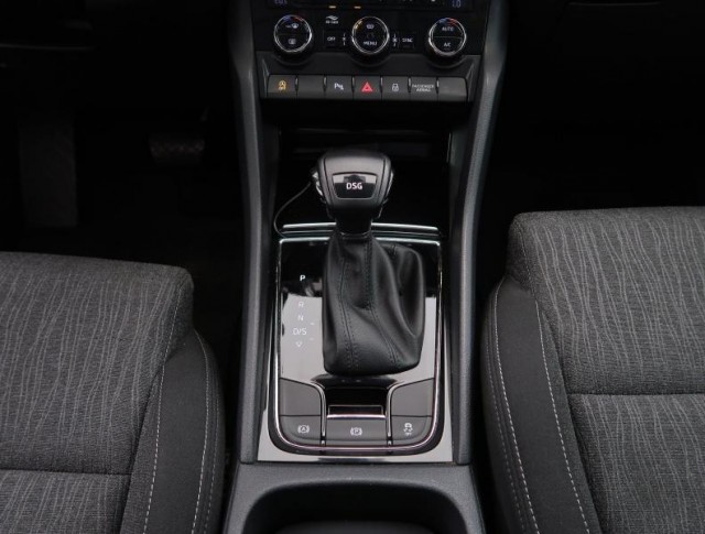 Škoda Karoq  1.6 TDI 