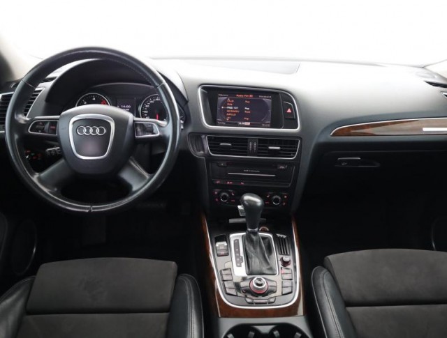 Audi Q5  3.0 TDI 