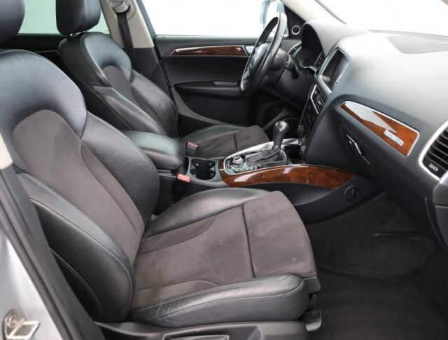 Audi Q5  3.0 TDI 