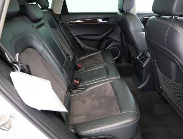 Audi Q5  3.0 TDI 