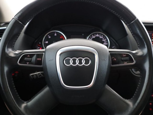Audi Q5  3.0 TDI 