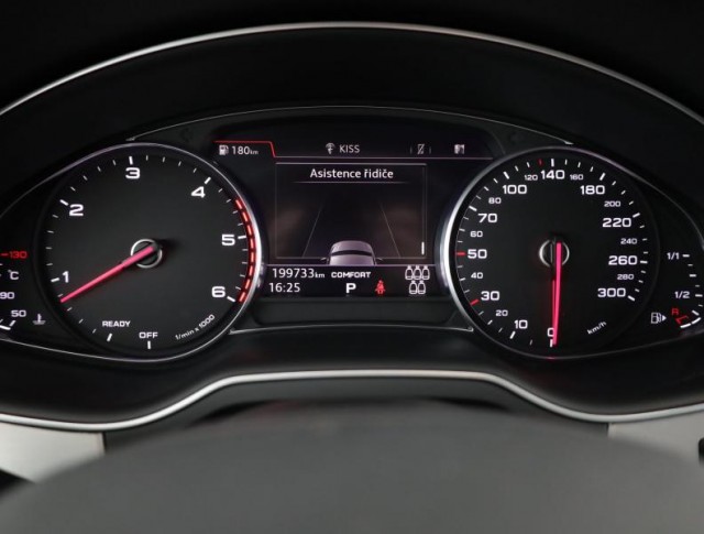 Audi Q7  3.0 TDI S-Line