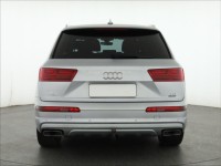 Audi Q7  3.0 TDI S-Line