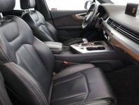 Audi Q7  3.0 TDI S-Line