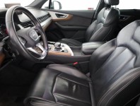 Audi Q7  3.0 TDI S-Line