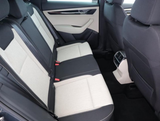 Škoda Karoq  1.5 TSI 