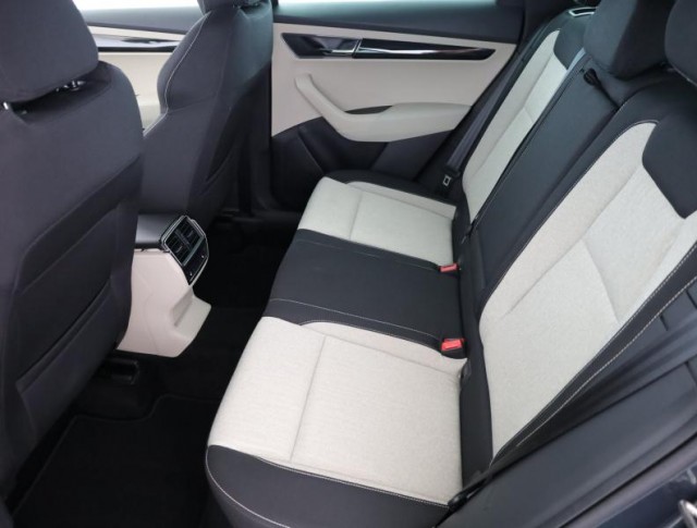 Škoda Karoq  1.5 TSI 