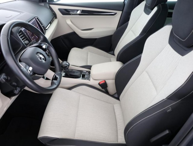 Škoda Karoq  1.5 TSI 