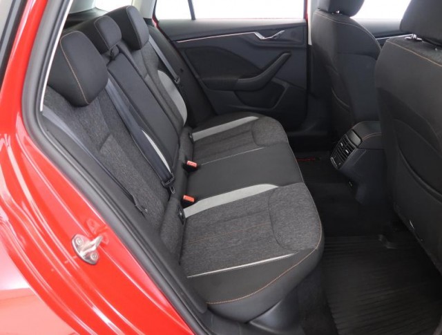 Škoda Kamiq  1.0 TSI 