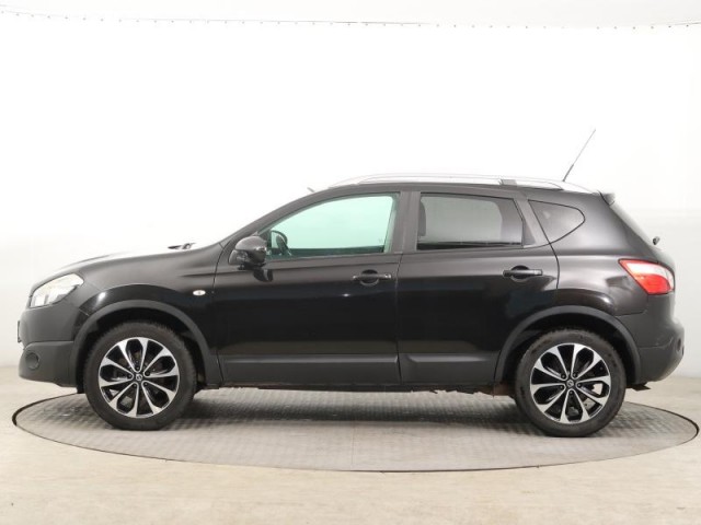 Nissan Qashqai  2.0 