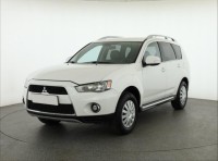 Mitsubishi Outlander  2.0 