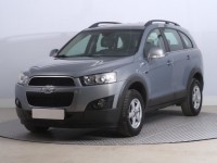 Chevrolet Captiva  2.4 i 