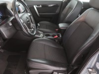 Chevrolet Captiva  2.4 i 